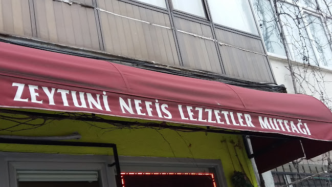 Zuhuratbaba, Şenyuva Sokağı No:15, 34147 Bakırköy/İstanbul