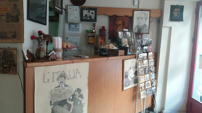 Roza Cafe - İstanbul