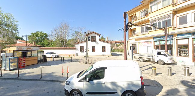 hiçhane insan merkezi - Karatay