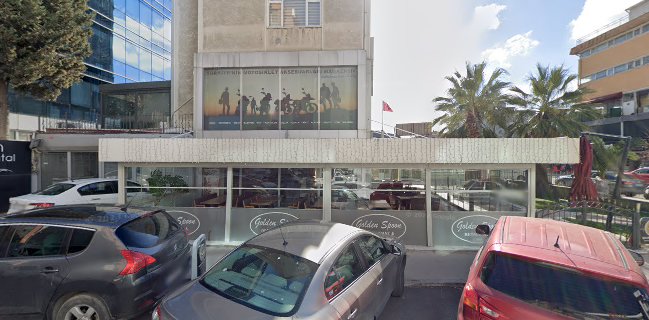 Golden Spoon Restaurant & Cafe