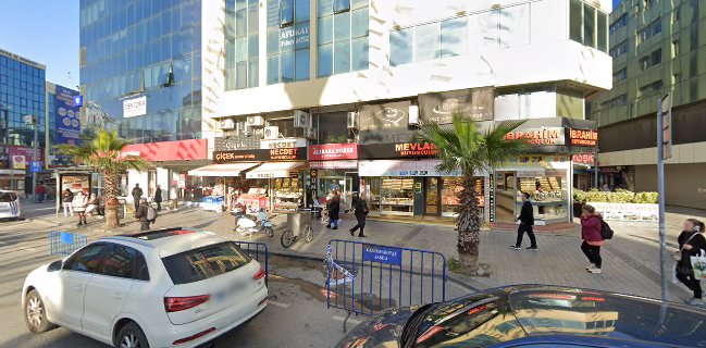 Alibaba Börek Güveç ve Pide salonu cumhuriyet meydanı merkez